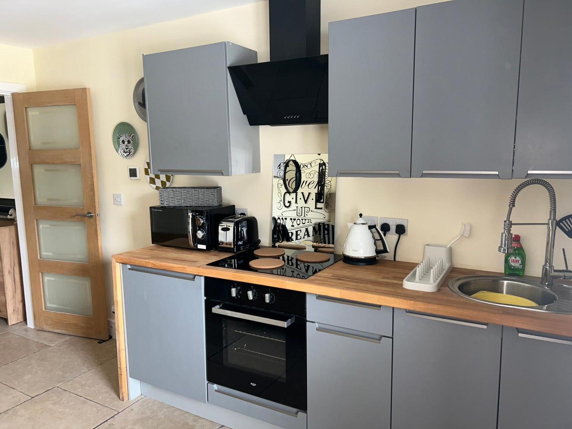 Claverley Hideaway Apartment Bridgnorth Wolverhampton Extérieur photo