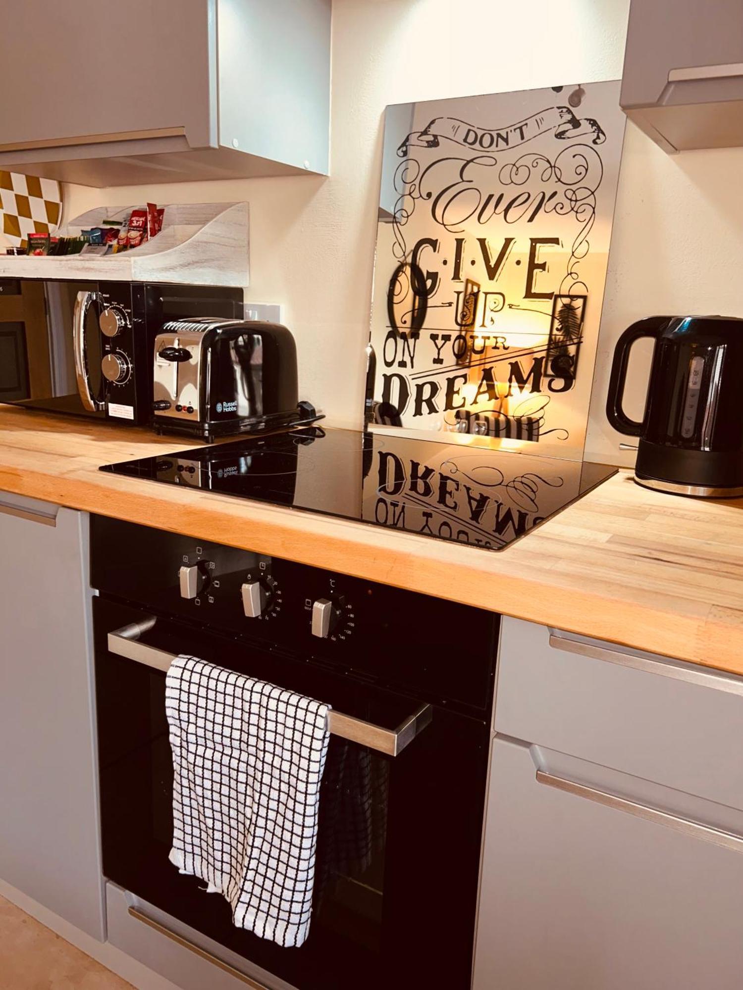 Claverley Hideaway Apartment Bridgnorth Wolverhampton Extérieur photo